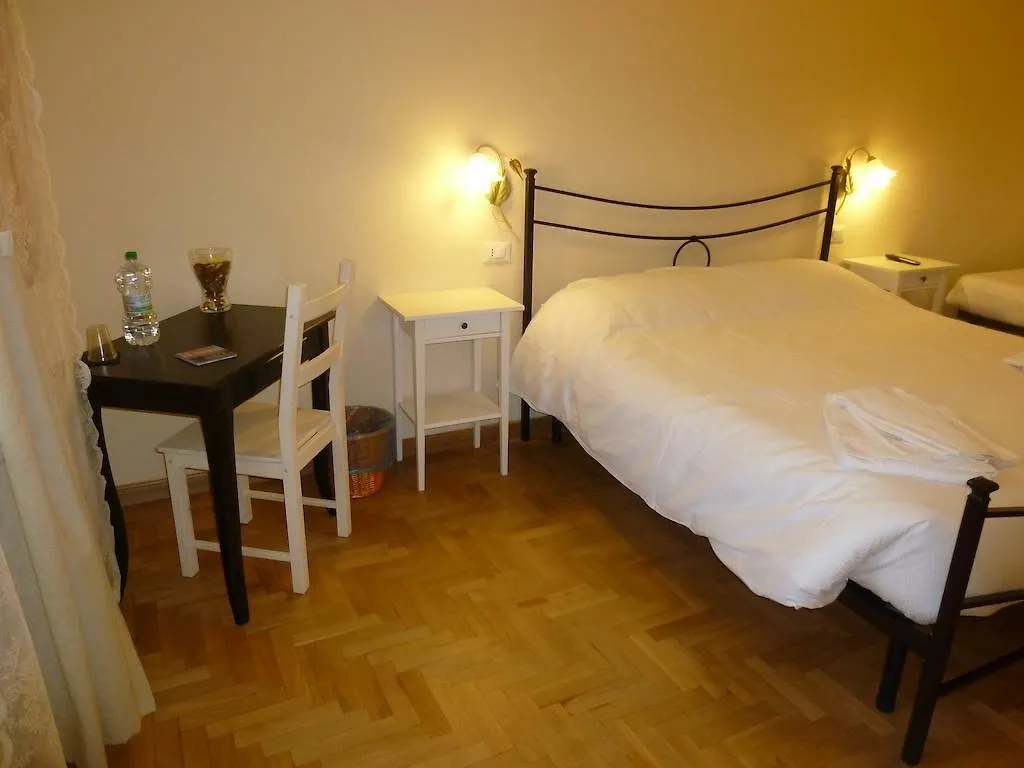 Bed & Breakfast A Casa Da Sabrina Bed and Breakfast Firenze