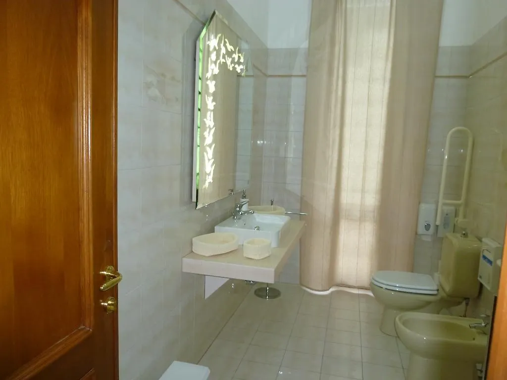 A Casa Da Sabrina Bed & Breakfast Floransa 0*,  İtalya